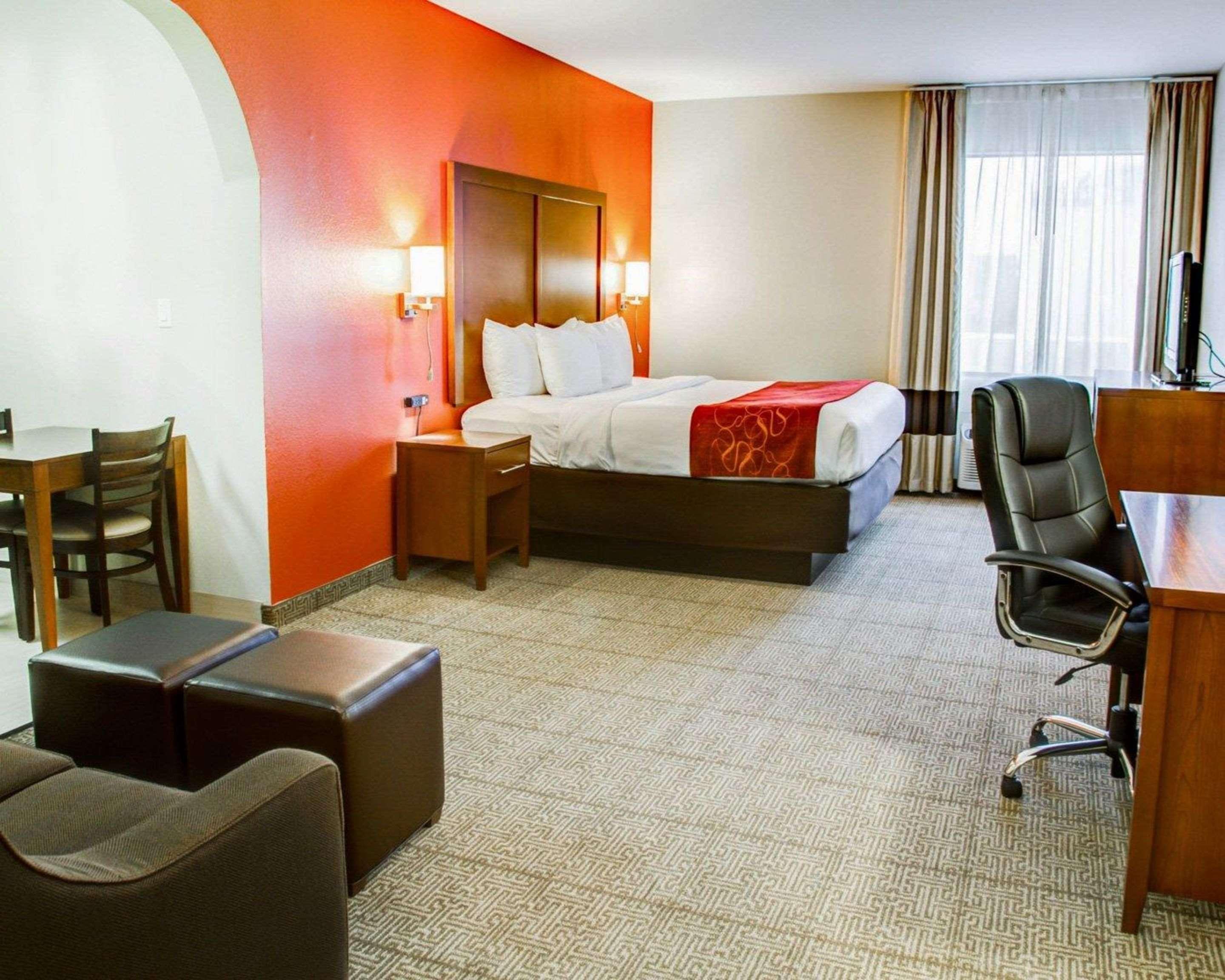 Hotel Comfort South Tyler