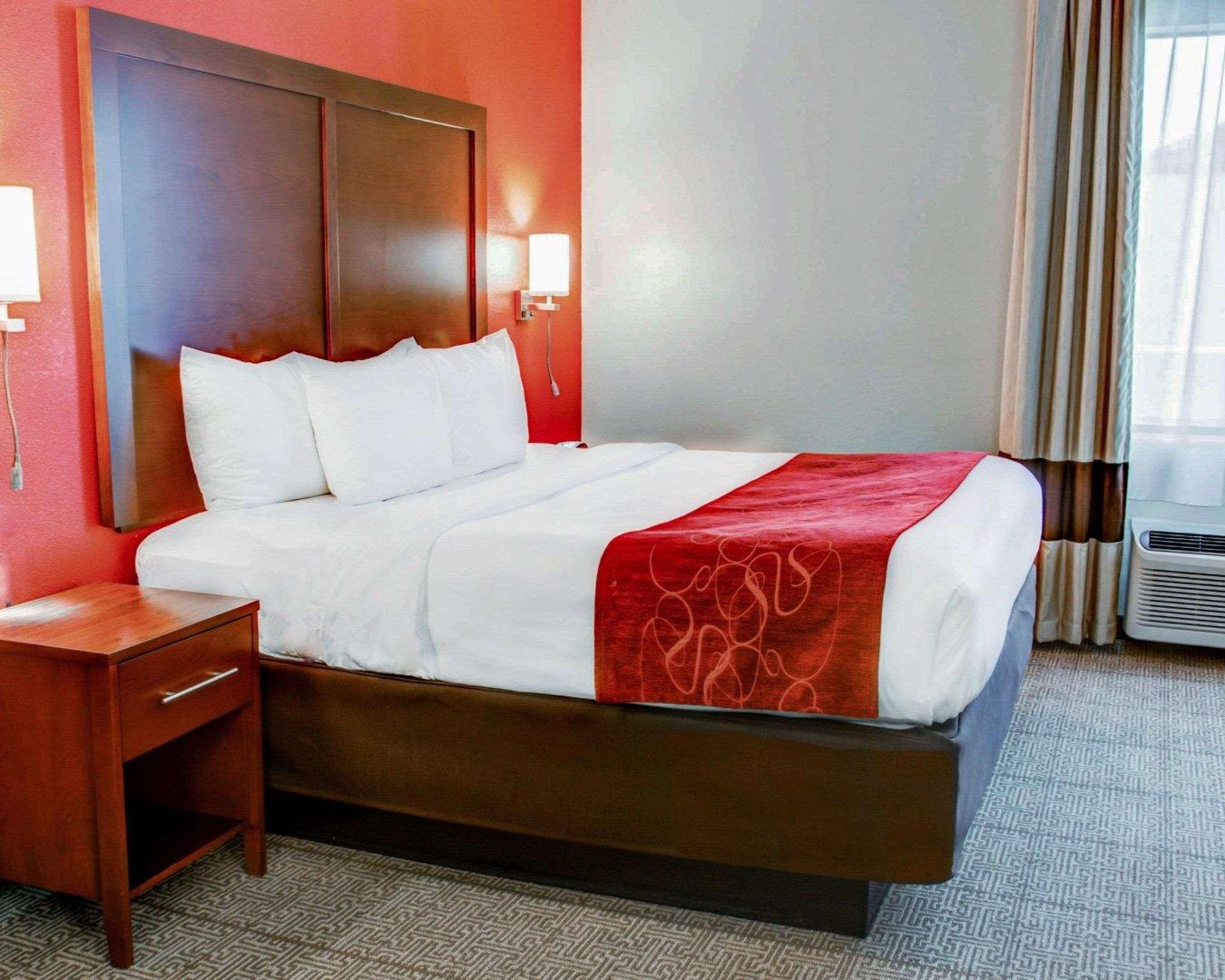 Comfort South Hotel 3*