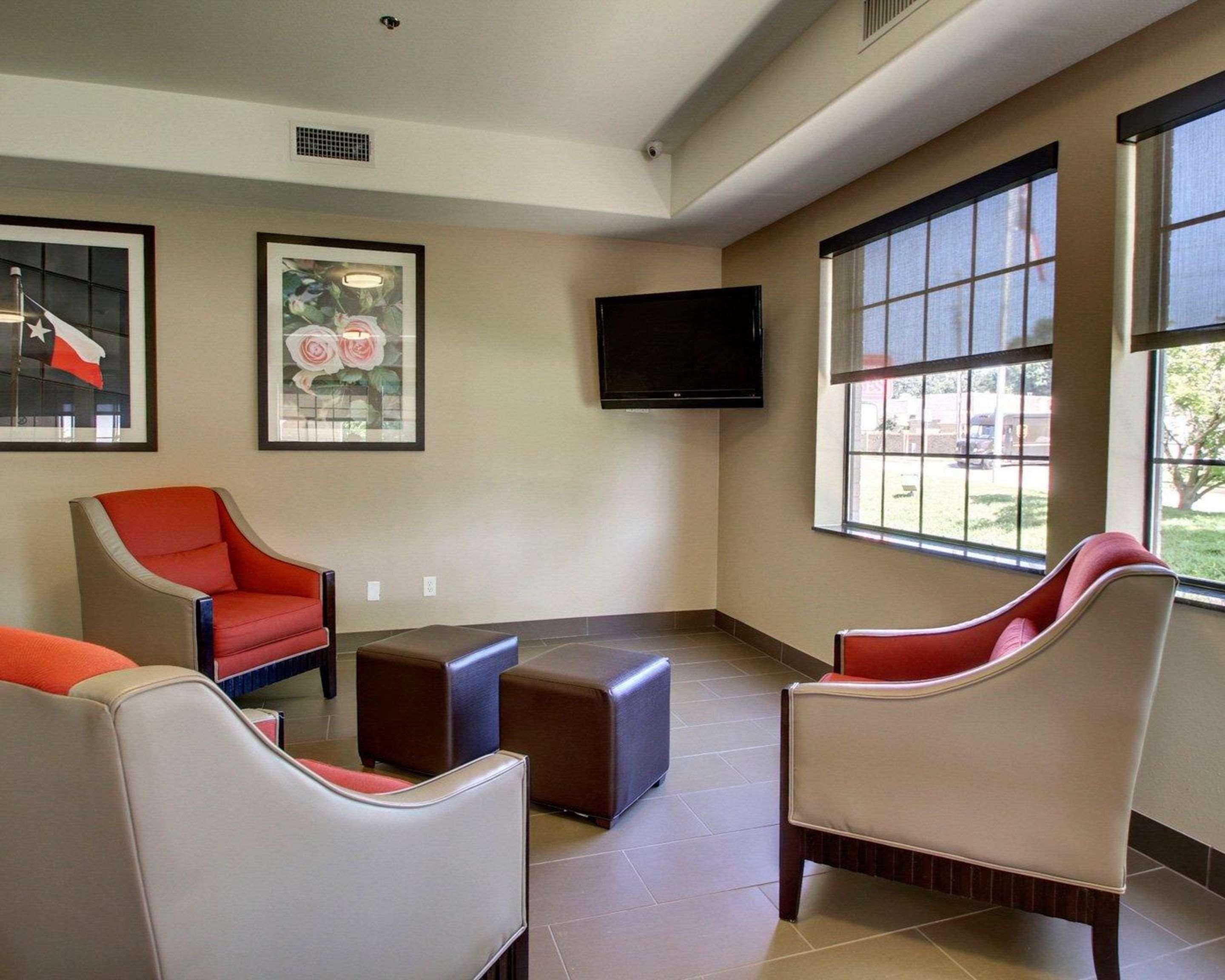 Comfort South Hotel 3*