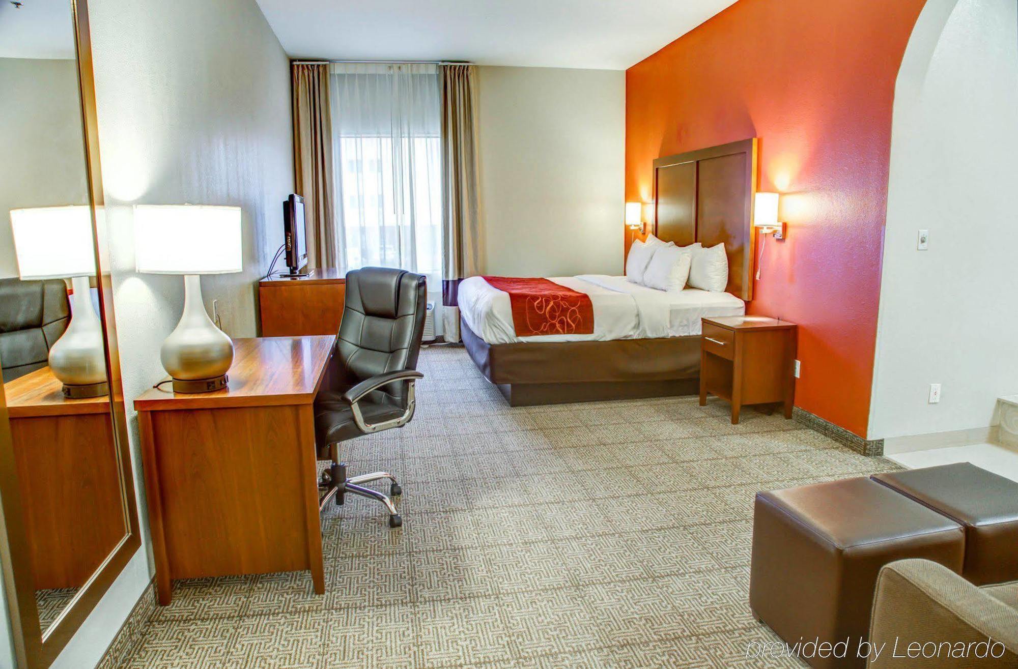Hotel Comfort South Tyler