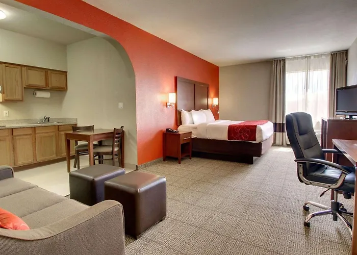 Comfort Suites Tyler South